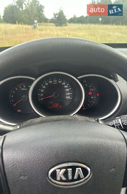 Внедорожник / Кроссовер Kia Sorento 2009 в 