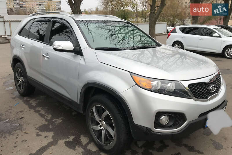 Внедорожник / Кроссовер Kia Sorento 2011 в Одессе