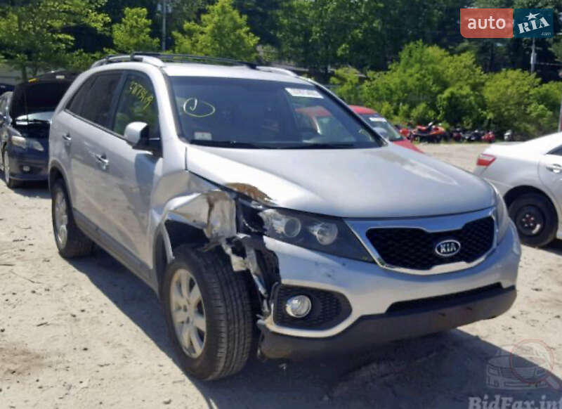 Внедорожник / Кроссовер Kia Sorento 2011 в Одессе