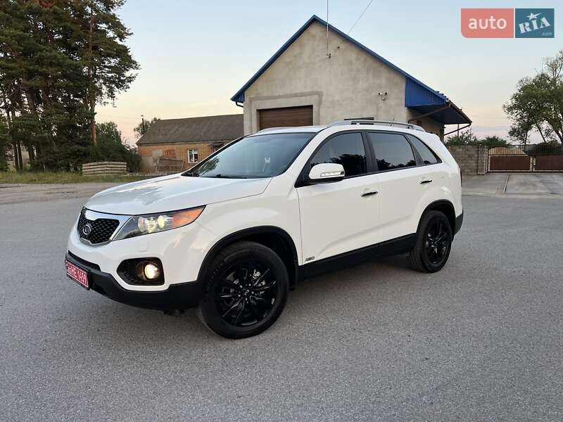 Внедорожник / Кроссовер Kia Sorento 2011 в Радивилове