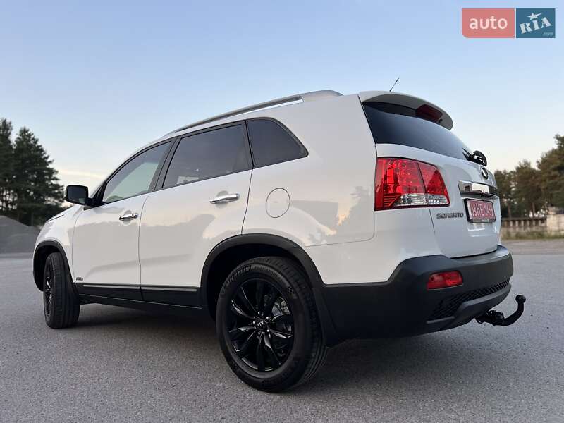 Внедорожник / Кроссовер Kia Sorento 2011 в Радивилове