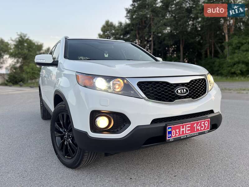 Внедорожник / Кроссовер Kia Sorento 2011 в Радивилове