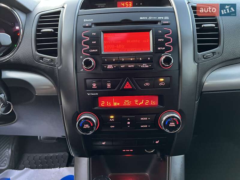 Внедорожник / Кроссовер Kia Sorento 2011 в Радивилове