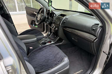 Внедорожник / Кроссовер Kia Sorento 2011 в 