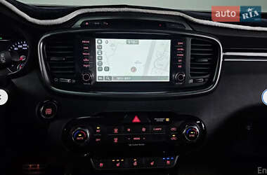 Внедорожник / Кроссовер Kia Sorento 2017 в 