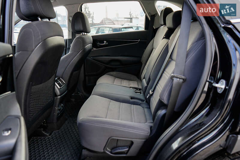 Внедорожник / Кроссовер Kia Sorento 2015 в Житомире