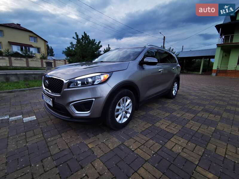 Внедорожник / Кроссовер Kia Sorento 2015 в Самборе