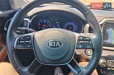 Внедорожник / Кроссовер Kia Sorento 2018 в 