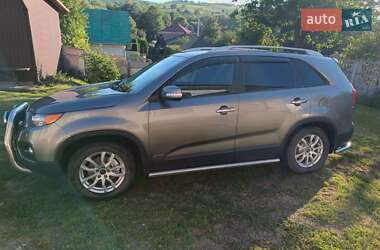 Позашляховик / Кросовер Kia Sorento 2011 в Чернівцях