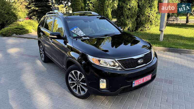 Внедорожник / Кроссовер Kia Sorento 2013 в 