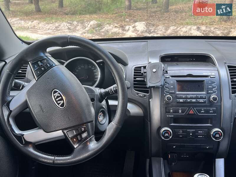 Внедорожник / Кроссовер Kia Sorento 2010 в Ахтырке фото 9 Внедорожник / Кроссовер Kia Sorento 2010 в Ахтырке