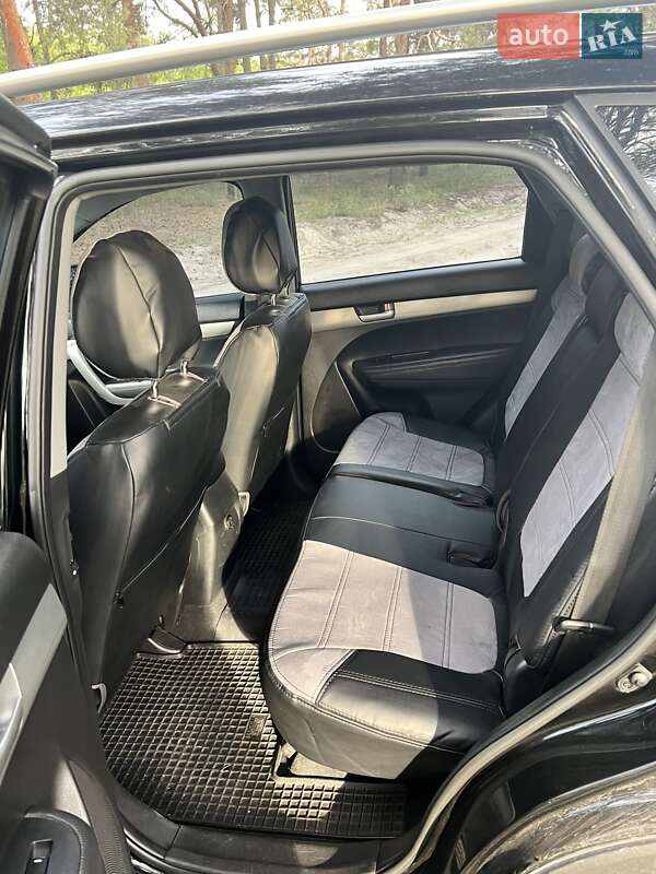 Внедорожник / Кроссовер Kia Sorento 2010 в Ахтырке фото 12 Внедорожник / Кроссовер Kia Sorento 2010 в Ахтырке