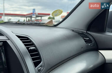 Внедорожник / Кроссовер Kia Sorento 2011 в 