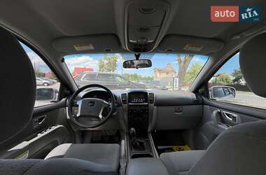 Внедорожник / Кроссовер Kia Sorento 2005 в 