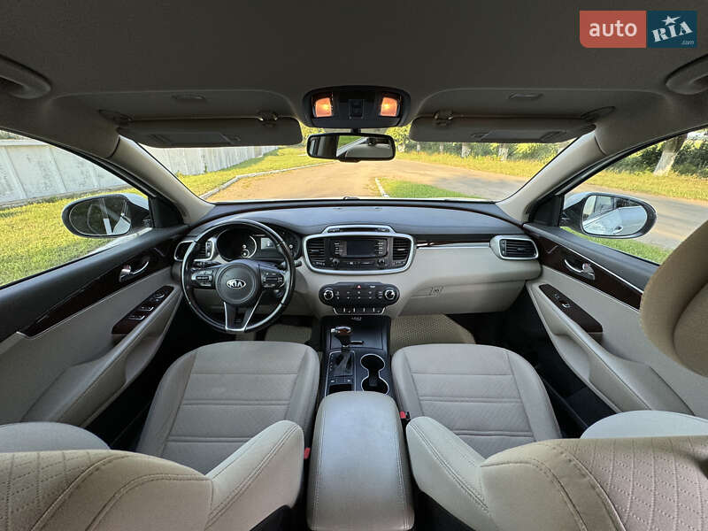 Позашляховик / Кросовер Kia Sorento 2015 в Гайсину