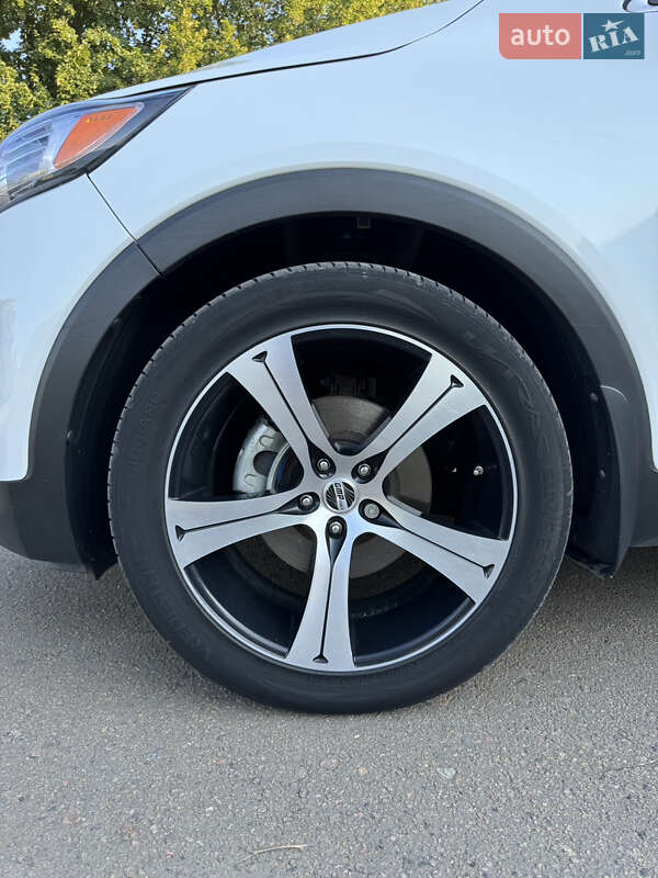 Позашляховик / Кросовер Kia Sorento 2015 в Гайсину