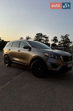 Позашляховик / Кросовер Kia Sorento 2017 в 