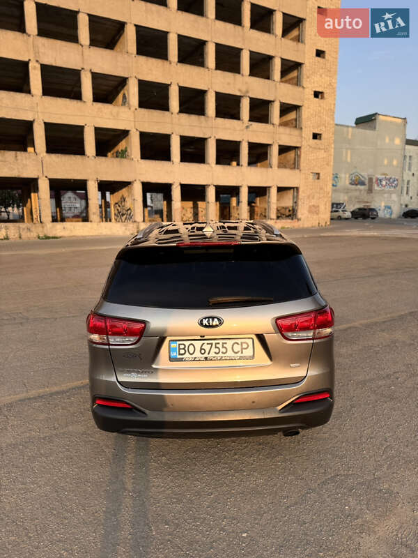Внедорожник / Кроссовер Kia Sorento 2017 в Тернополе