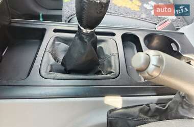 Позашляховик / Кросовер Kia Sorento 2003 в Краматорську