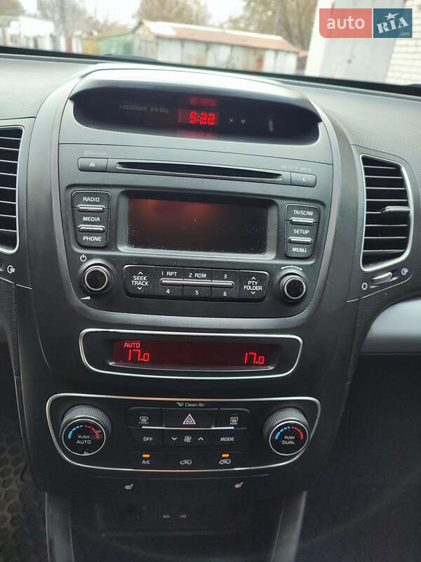 Внедорожник / Кроссовер Kia Sorento 2013 в Житомире