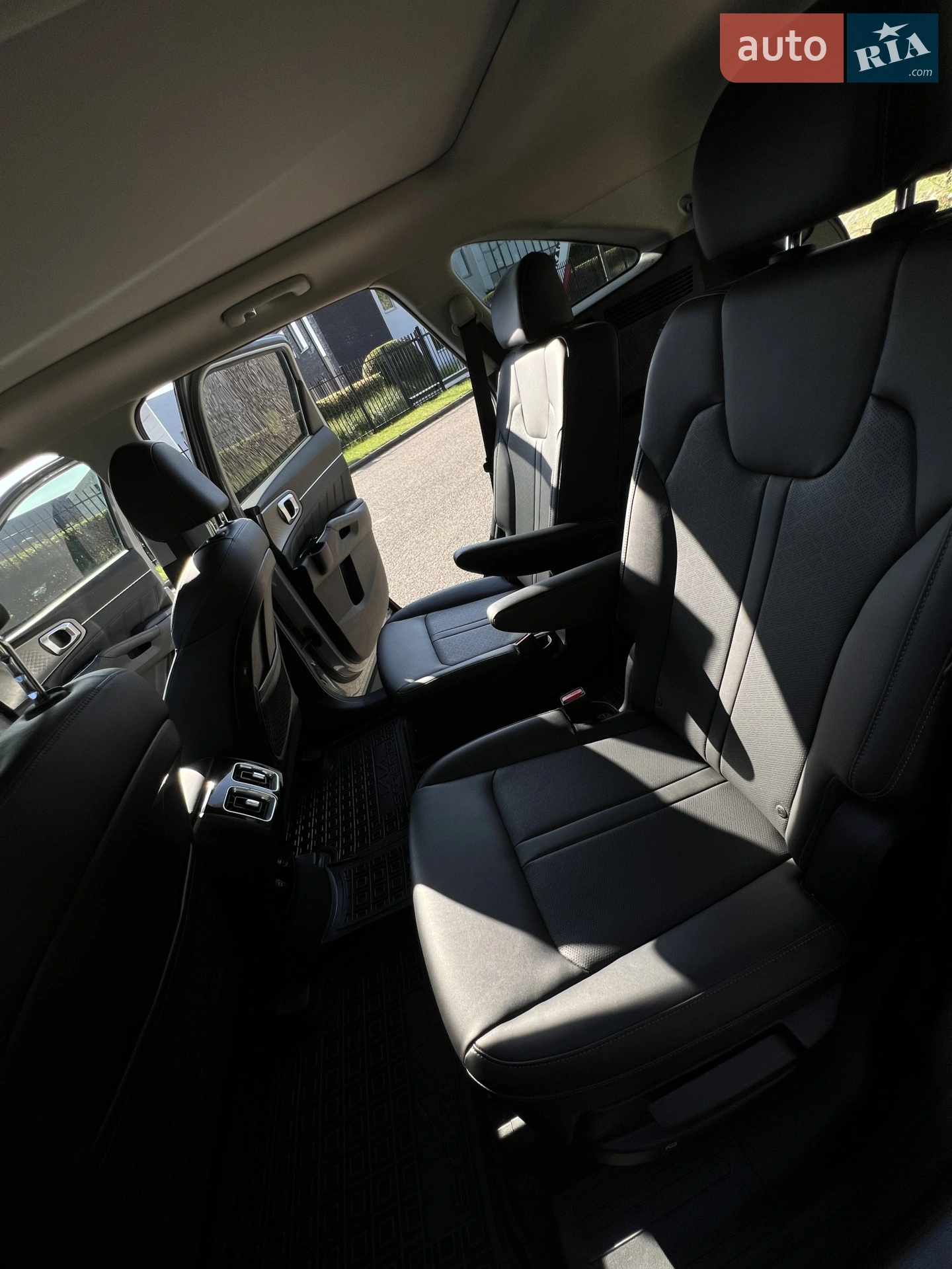 2023 Kia Sorento - мініатюра 15