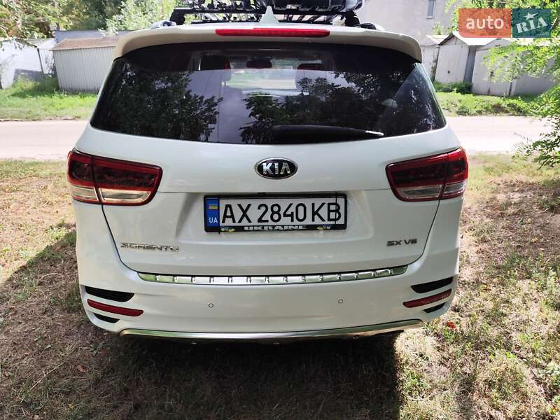 Позашляховик / Кросовер Kia Sorento 2017 в Харкові