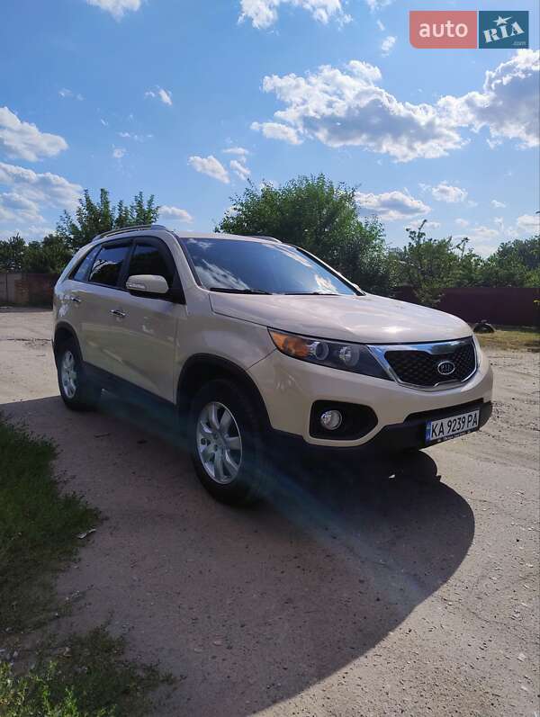 Внедорожник / Кроссовер Kia Sorento 2010 в Ахтырке