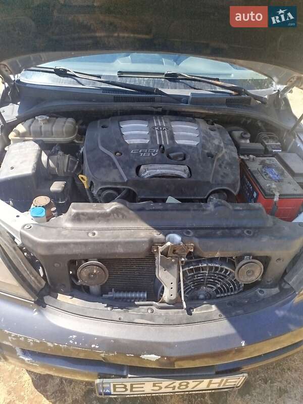 Внедорожник / Кроссовер Kia Sorento 2004 в Очакове