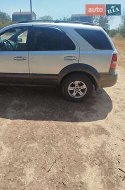 Внедорожник / Кроссовер Kia Sorento 2004 в 