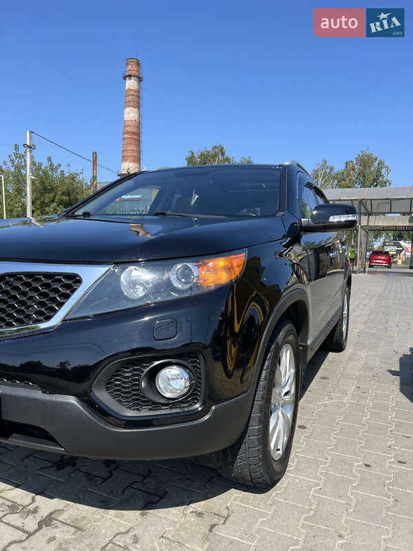 Позашляховик / Кросовер Kia Sorento 2010 в Чернівцях фото 5 Позашляховик / Кросовер Kia Sorento 2010 в Чернівцях