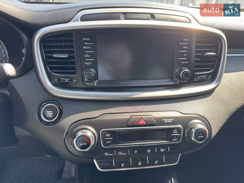 Внедорожник / Кроссовер Kia Sorento 2018 в Стрые