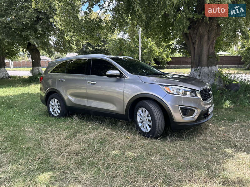 Внедорожник / Кроссовер Kia Sorento 2016 в Виннице фото 37 Внедорожник / Кроссовер Kia Sorento 2016 в Виннице