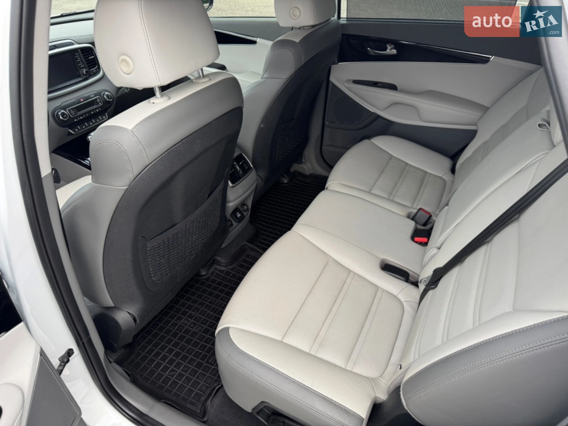2018 Kia Sorento - мініатюра 58