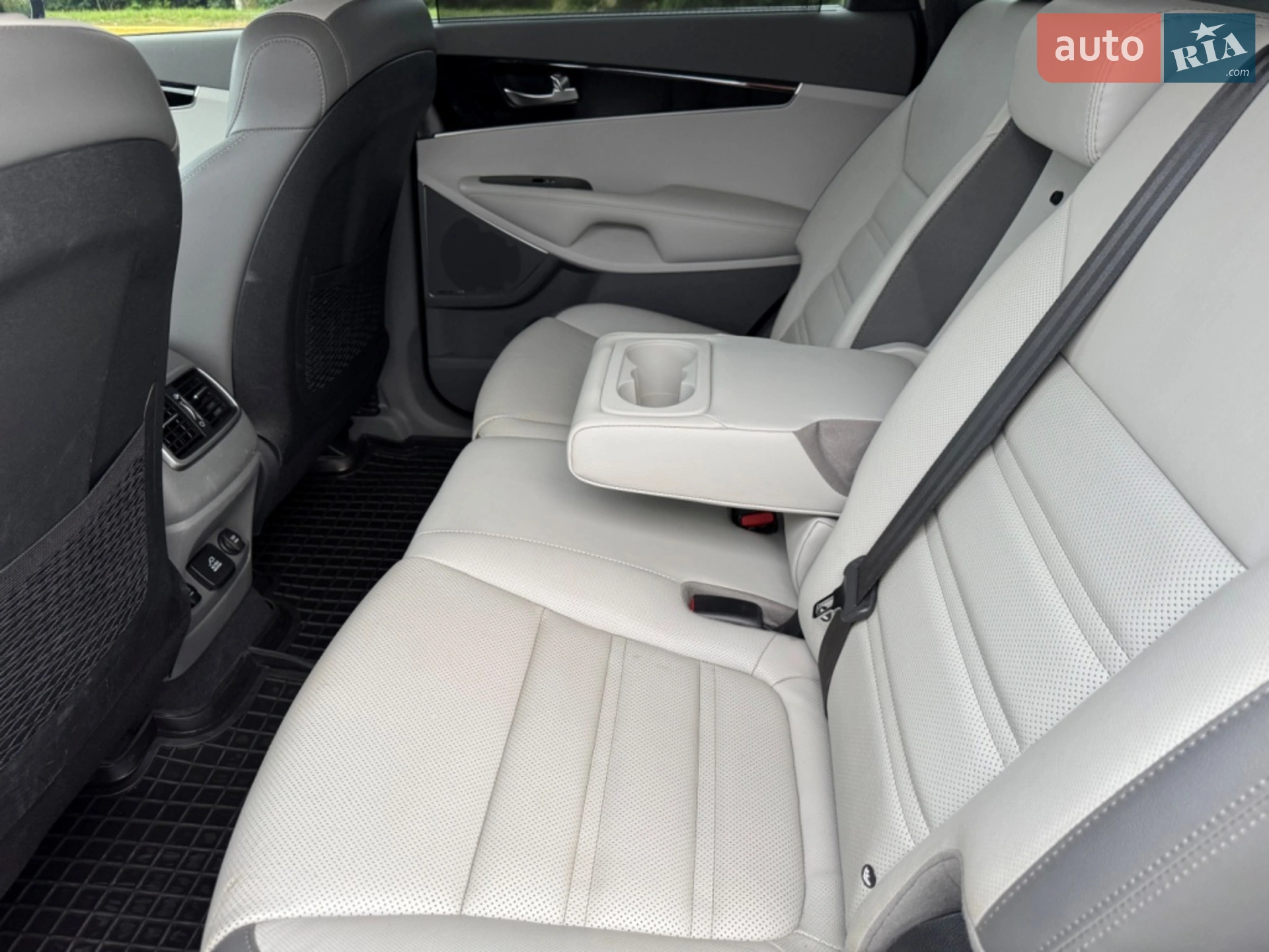 2018 Kia Sorento - мініатюра 62