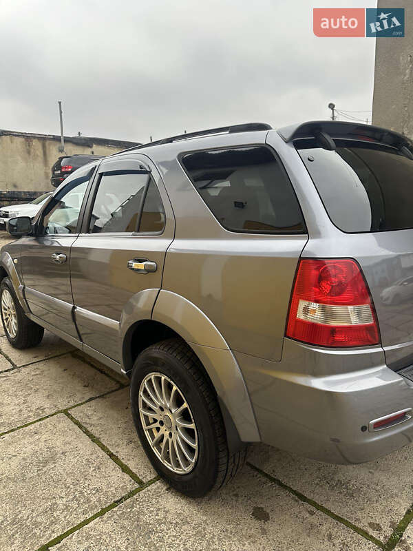 Внедорожник / Кроссовер Kia Sorento 2007 в Черновцах