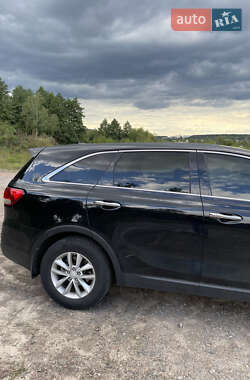 Внедорожник / Кроссовер Kia Sorento 2016 в 