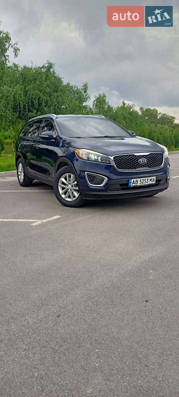 Внедорожник / Кроссовер Kia Sorento 2016 в Хмельнике