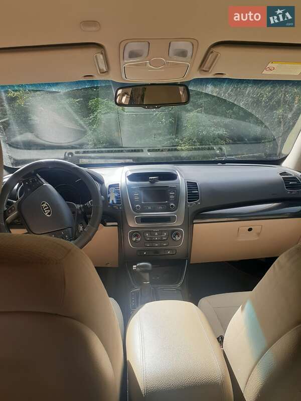 Позашляховик / Кросовер Kia Sorento 2012 в Ніжині