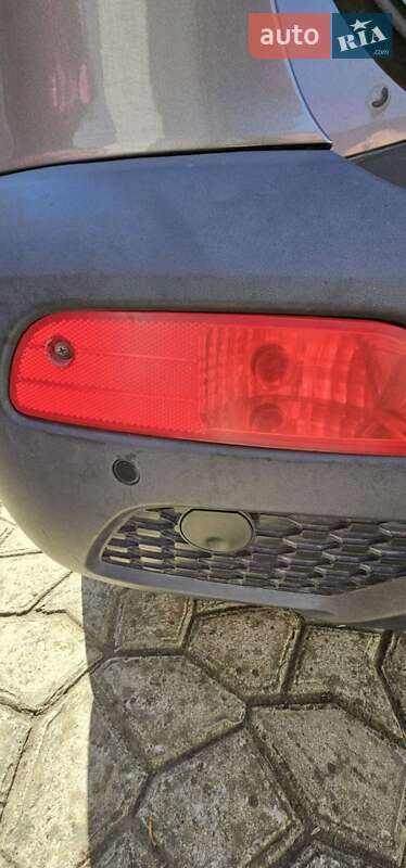 Позашляховик / Кросовер Kia Sorento 2012 в Береговому