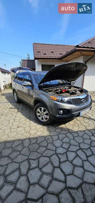 Позашляховик / Кросовер Kia Sorento 2012 в Береговому