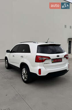 Внедорожник / Кроссовер Kia Sorento 2013 в 