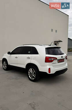 Внедорожник / Кроссовер Kia Sorento 2013 в 