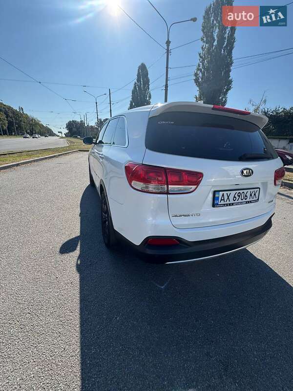 Внедорожник / Кроссовер Kia Sorento 2015 в Харькове