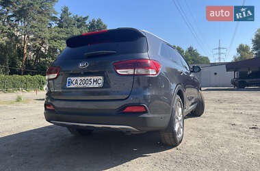 Внедорожник / Кроссовер Kia Sorento 2016 в 