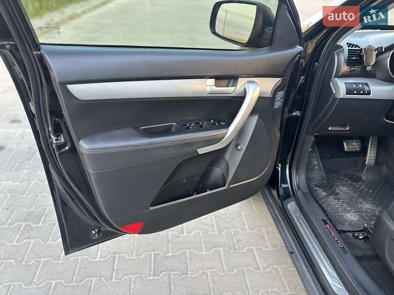 Внедорожник / Кроссовер Kia Sorento 2011 в Львове