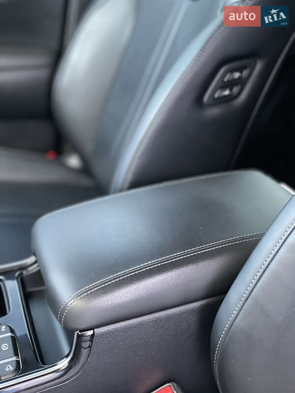 Внедорожник / Кроссовер Kia Sorento 2021 в Киеве