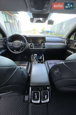 Внедорожник / Кроссовер Kia Sorento 2021 в 