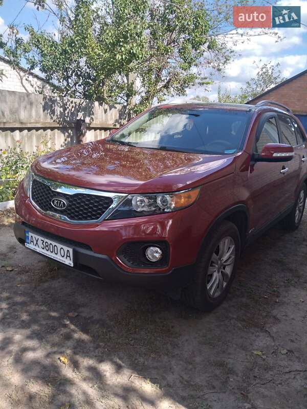 Внедорожник / Кроссовер Kia Sorento 2010 в Иванове