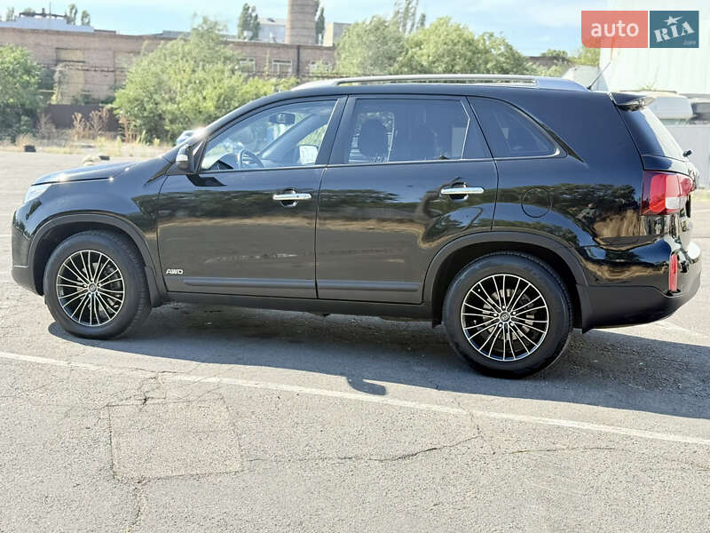 Внедорожник / Кроссовер Kia Sorento 2013 в Одессе