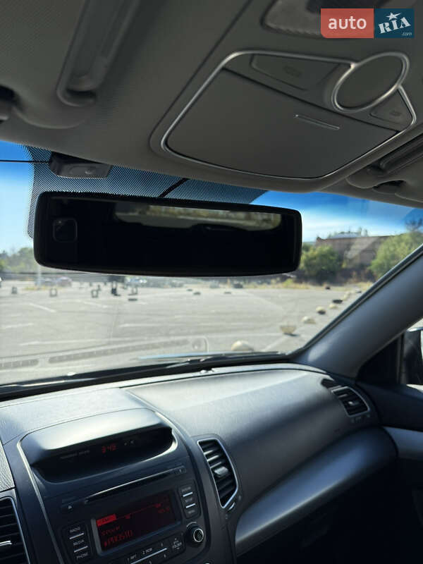 Внедорожник / Кроссовер Kia Sorento 2013 в Одессе